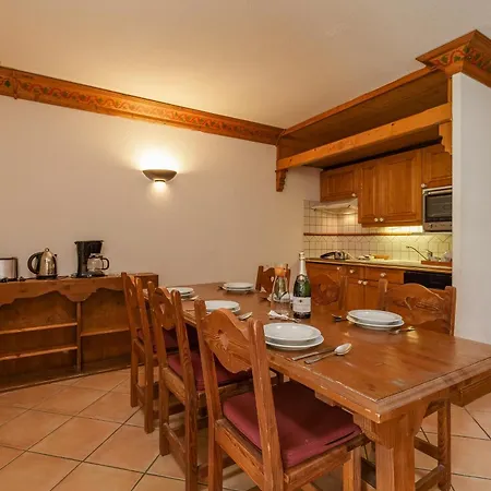 Residence Le Cristal Apartments Chamonix