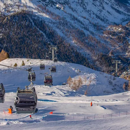 Le Cristal 霞慕尼